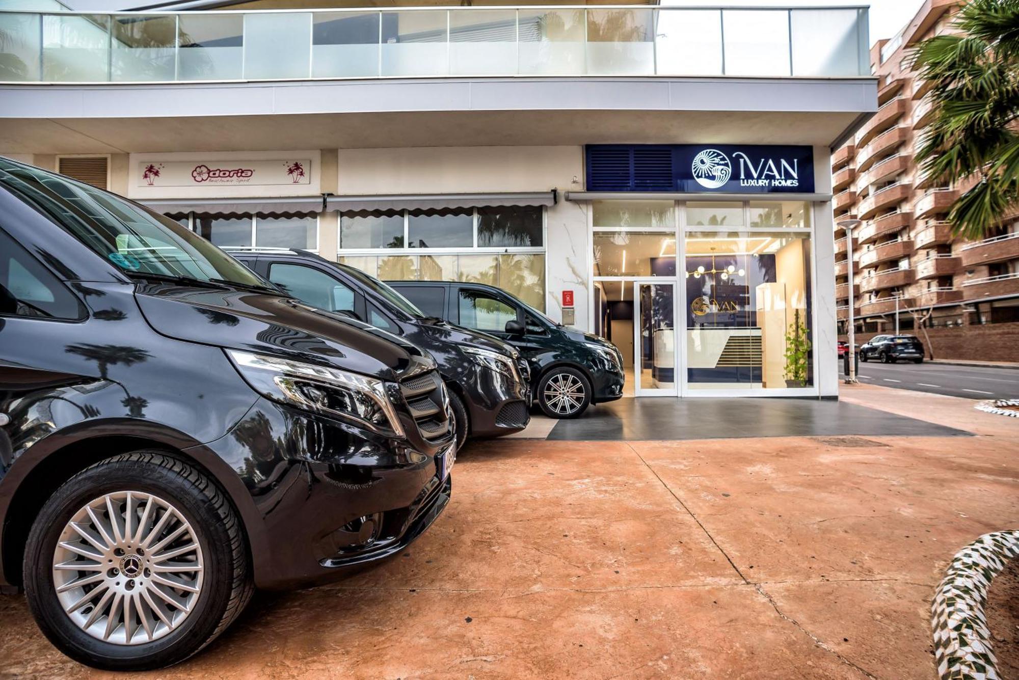 Casa Hugo Ivan Luxury Homes 8ª Norte 1ª Linea 奥罗佩萨德尔马 外观 照片